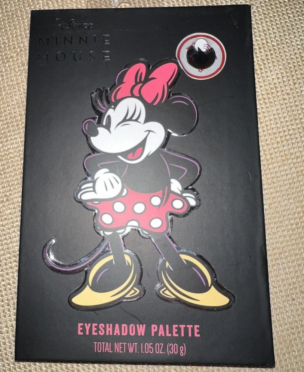 Disney Minnie Mouse Eyeshadow Palette--12 Shades--Brand New